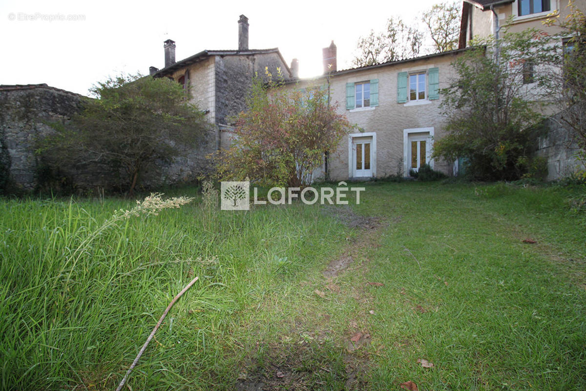 Maison à BRANTOME