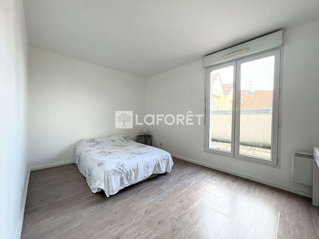 Appartement à LIEUSAINT