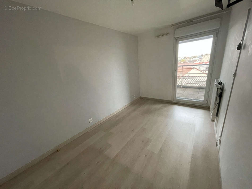 Appartement à STAINS