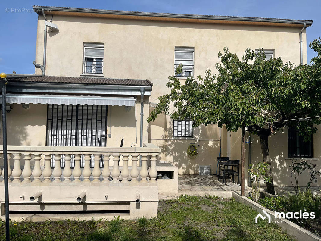 Maison à PIERREFITTE-SUR-SEINE