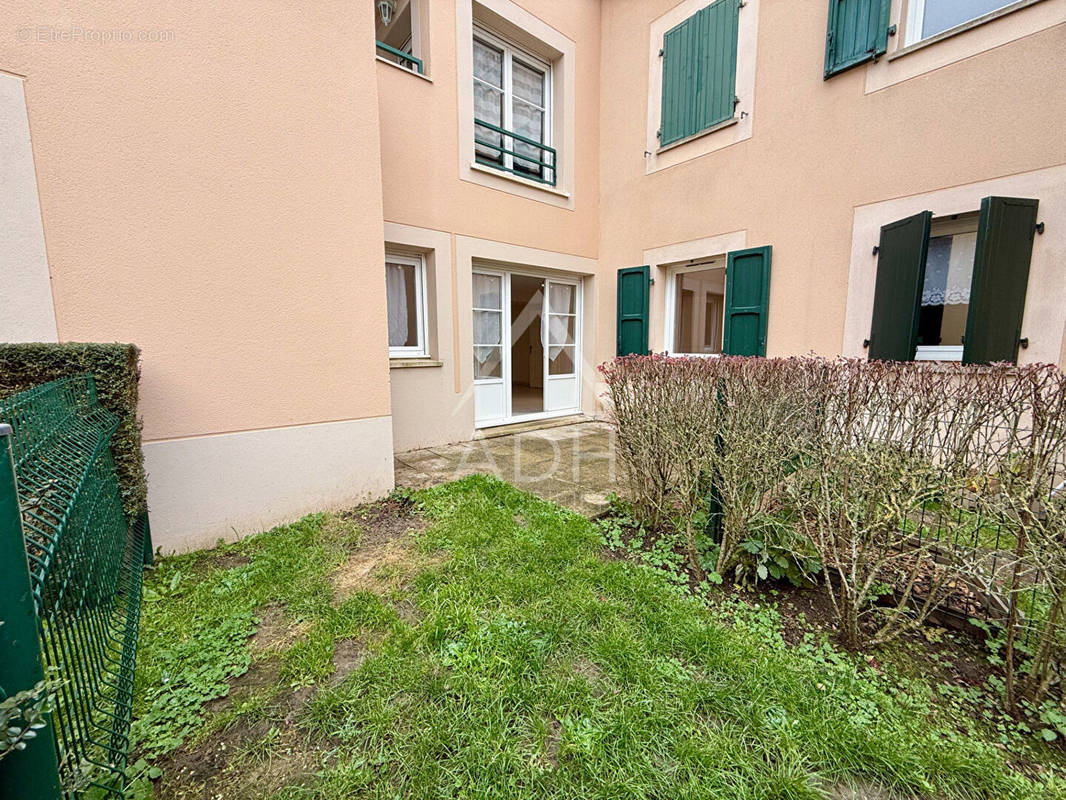 Appartement à MONTFORT-L&#039;AMAURY