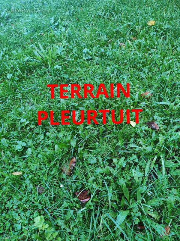 Terrain à PLEURTUIT