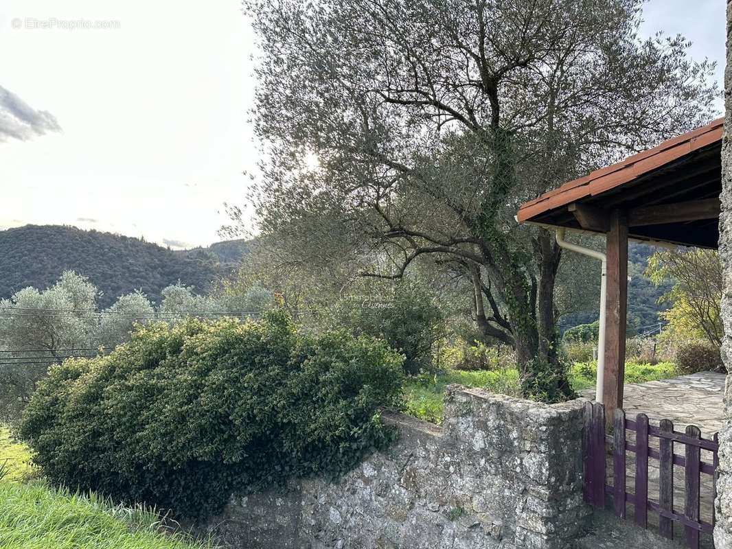 Maison à SAINT-ANDRE-DE-MAJENCOULES