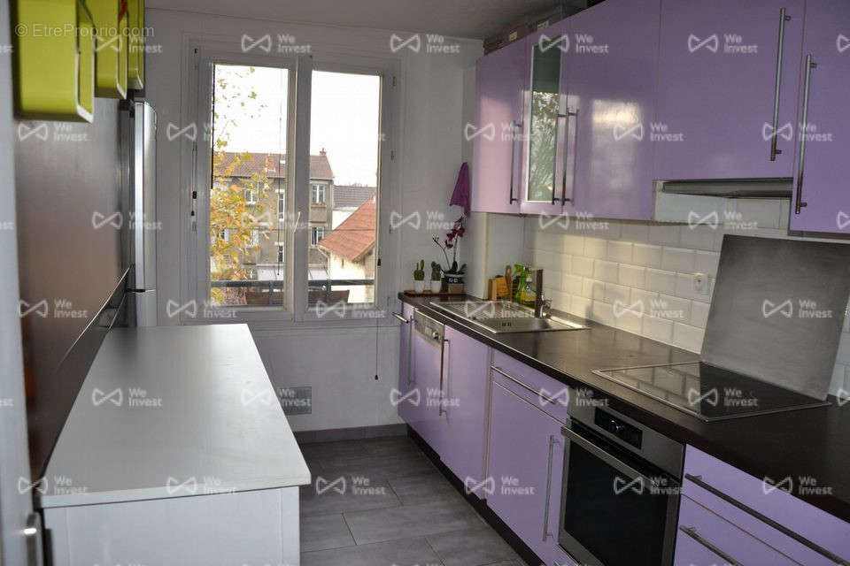 Appartement à COLOMBES