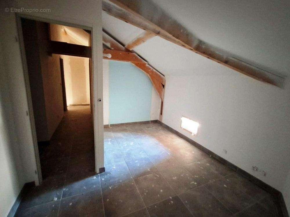 Appartement à LOURES-BAROUSSE