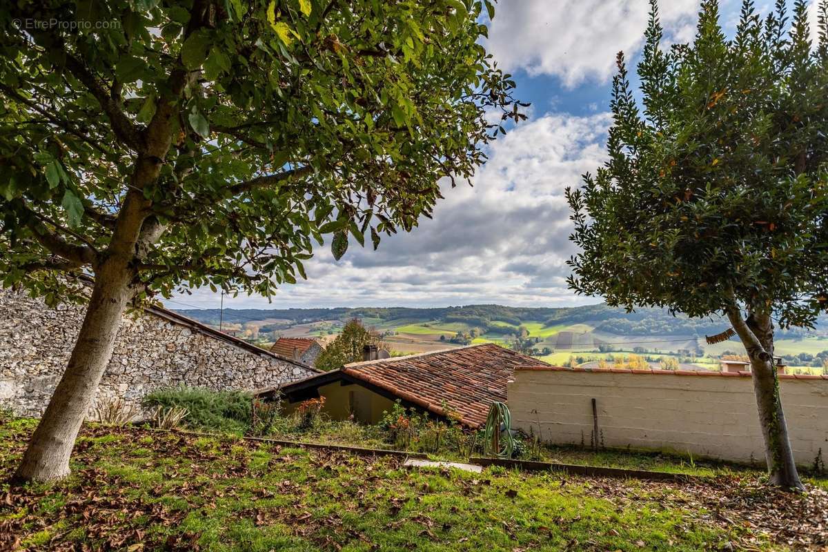 Maison à LAUZERTE