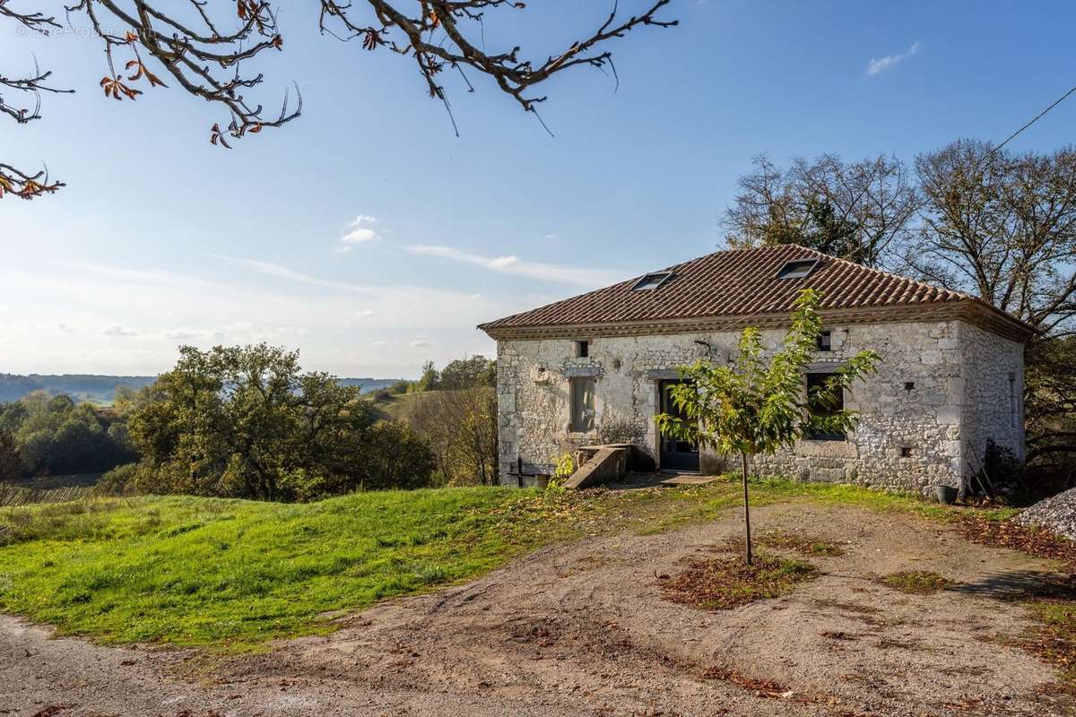 Maison à LACOUR