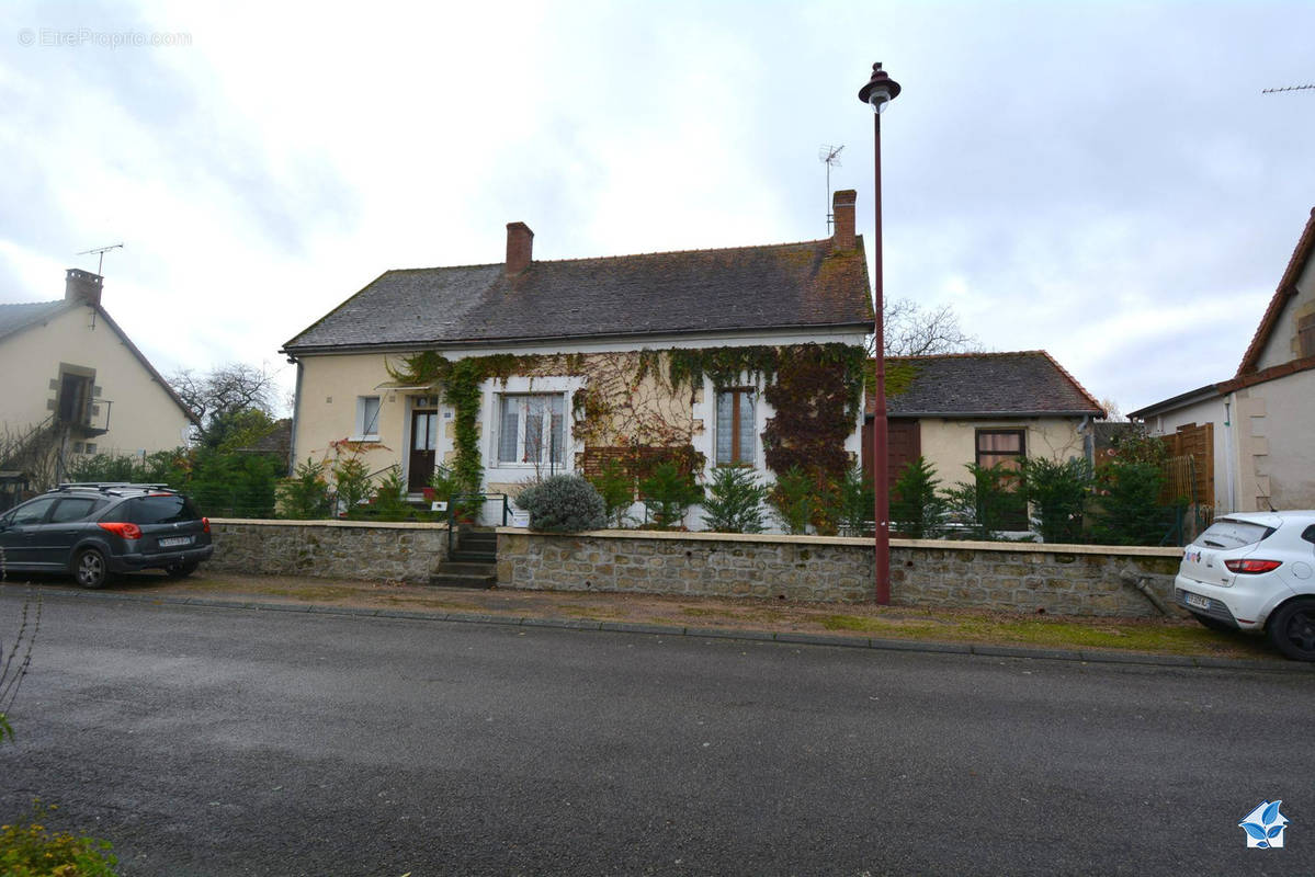 Maison à BUXIERES-LES-MINES