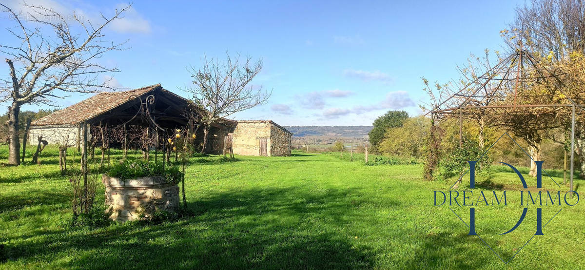 Maison à MONTPEZAT