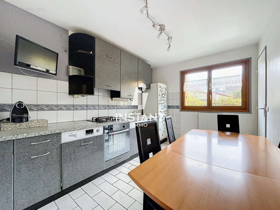 Appartement à CHAMPIGNY-SUR-MARNE