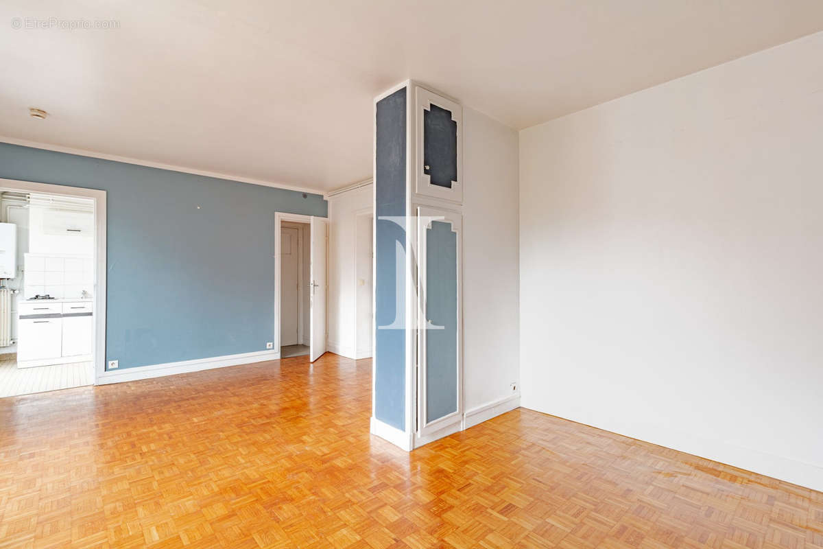 Appartement à PARIS-12E