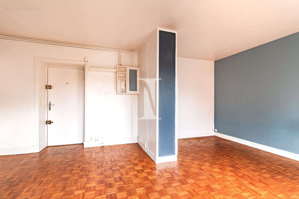 Appartement à PARIS-12E