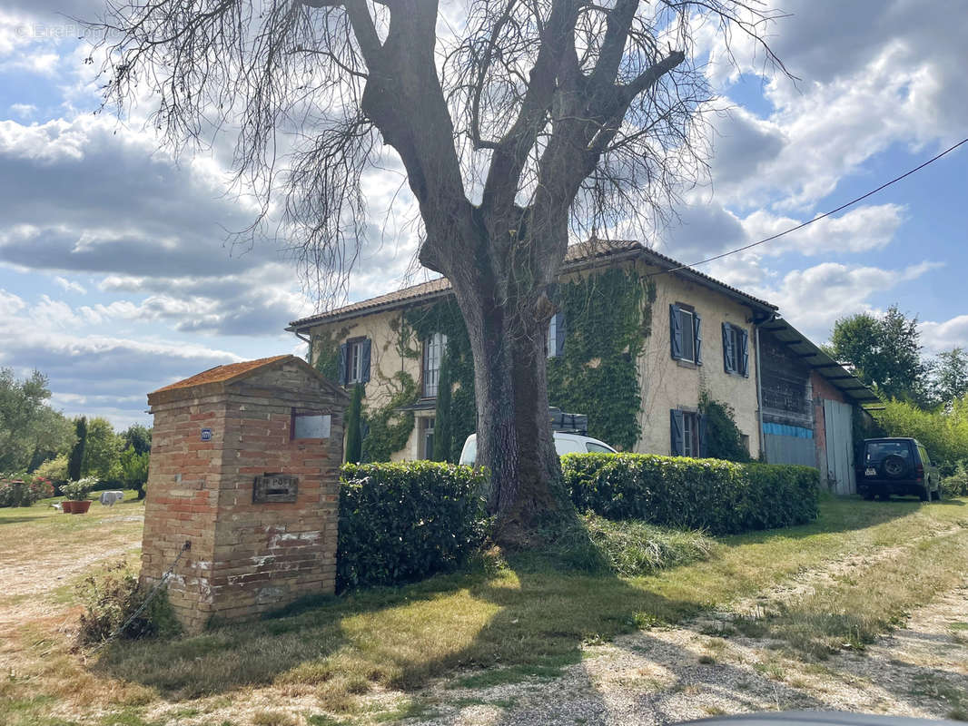 Maison à L&#039;ISLE-EN-DODON