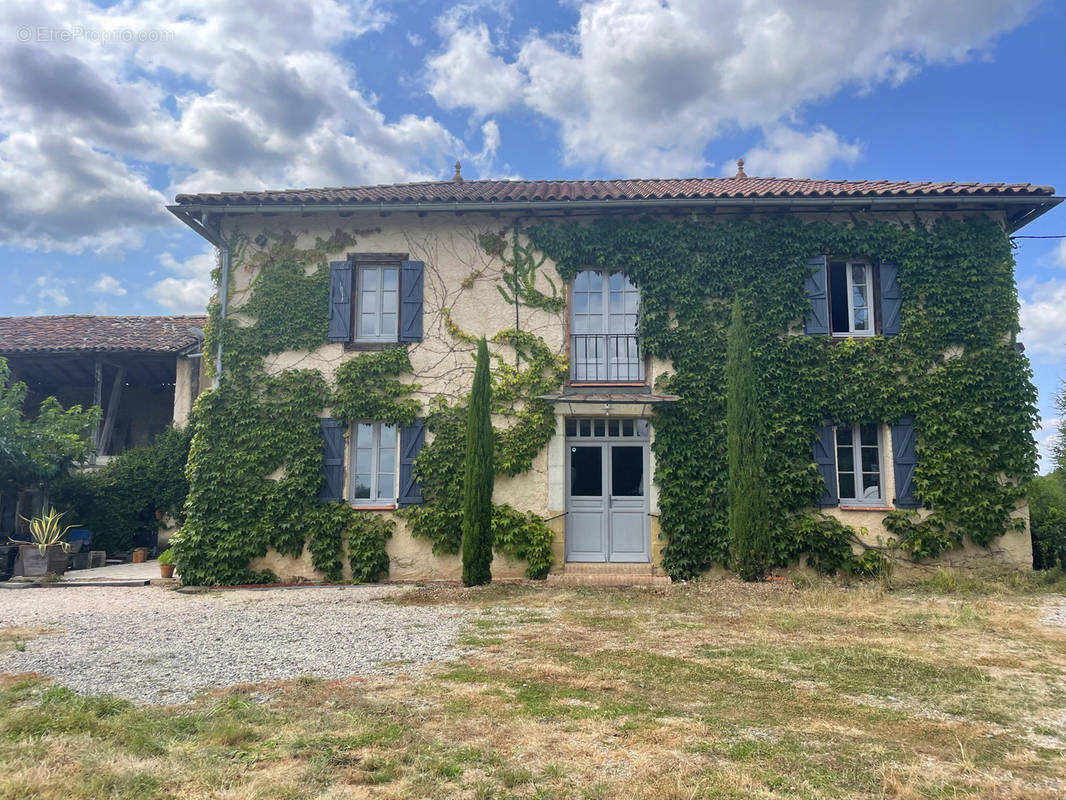 Maison à L&#039;ISLE-EN-DODON