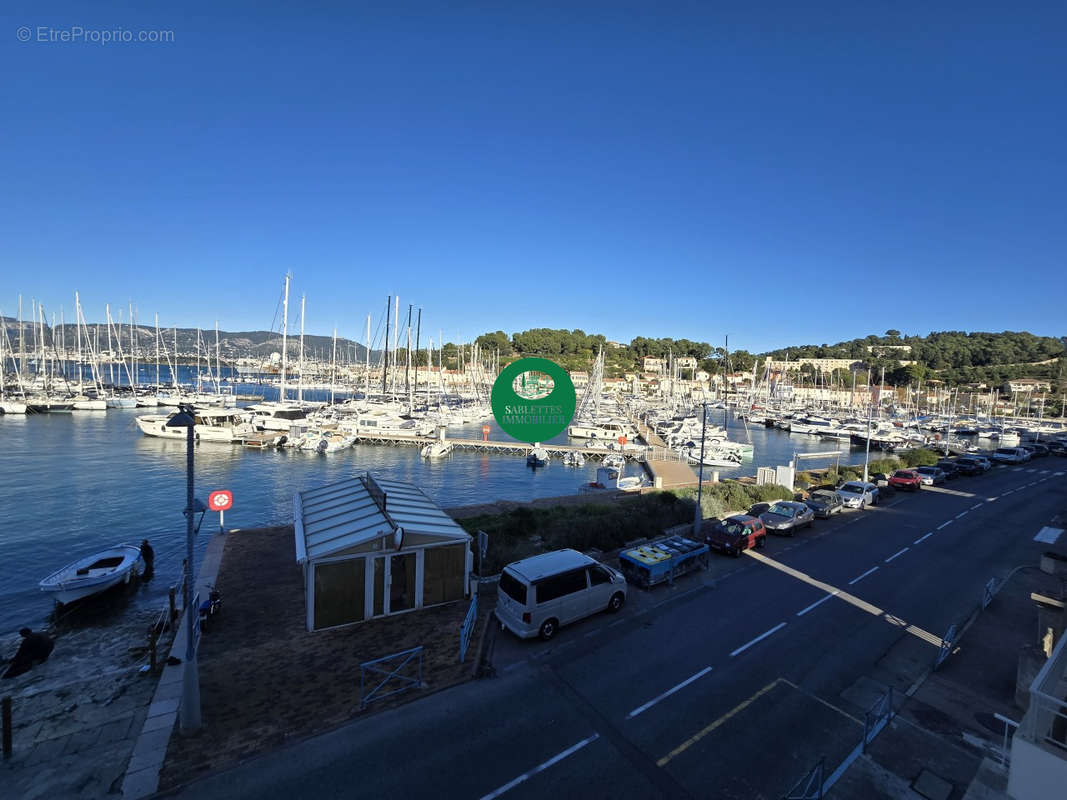 Appartement à SAINT-MANDRIER-SUR-MER