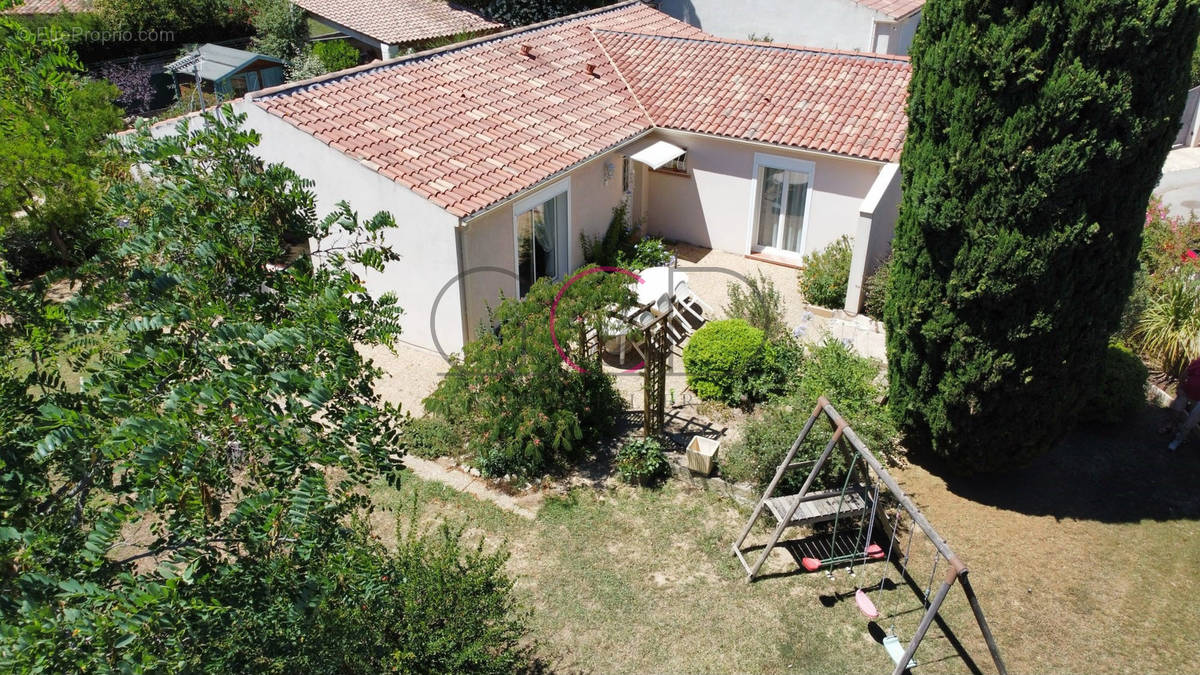 Maison à COUDOUX