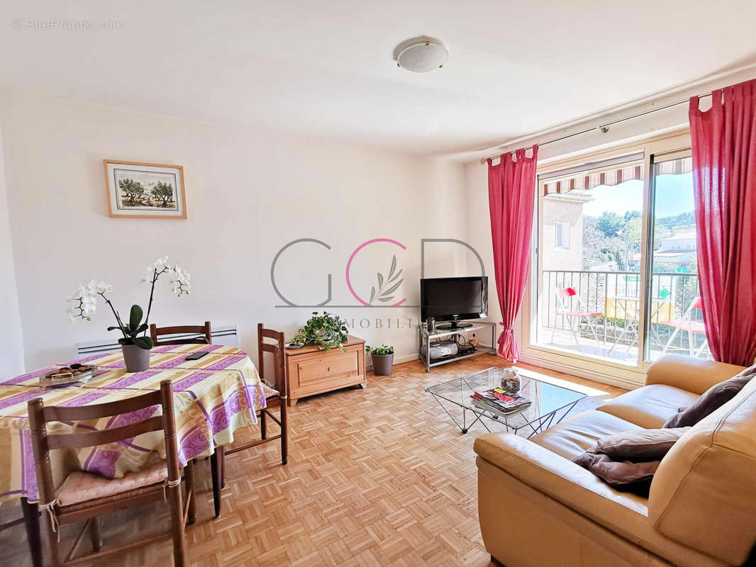 Appartement à AIX-EN-PROVENCE