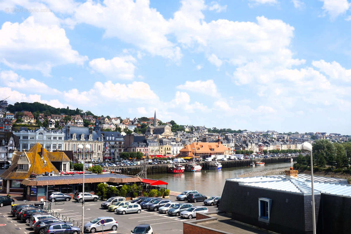 Appartement à TROUVILLE-SUR-MER