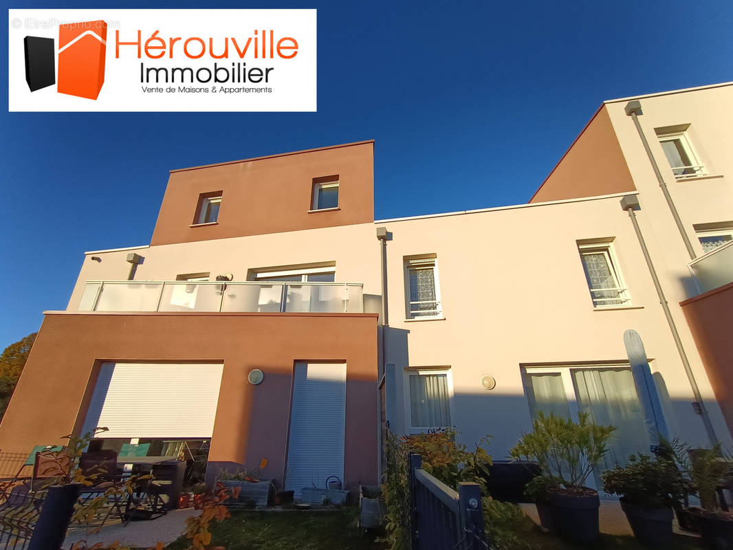 Appartement à HEROUVILLE-SAINT-CLAIR