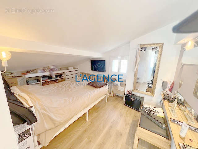 Appartement à HYERES