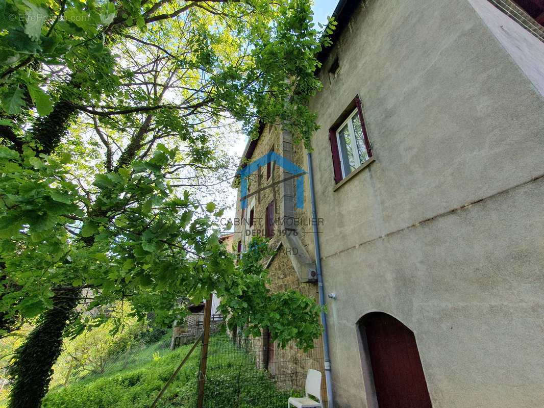 Appartement à RIVE-DE-GIER