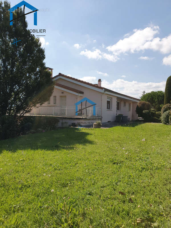 Maison à SAINT-MARTIN-LA-PLAINE