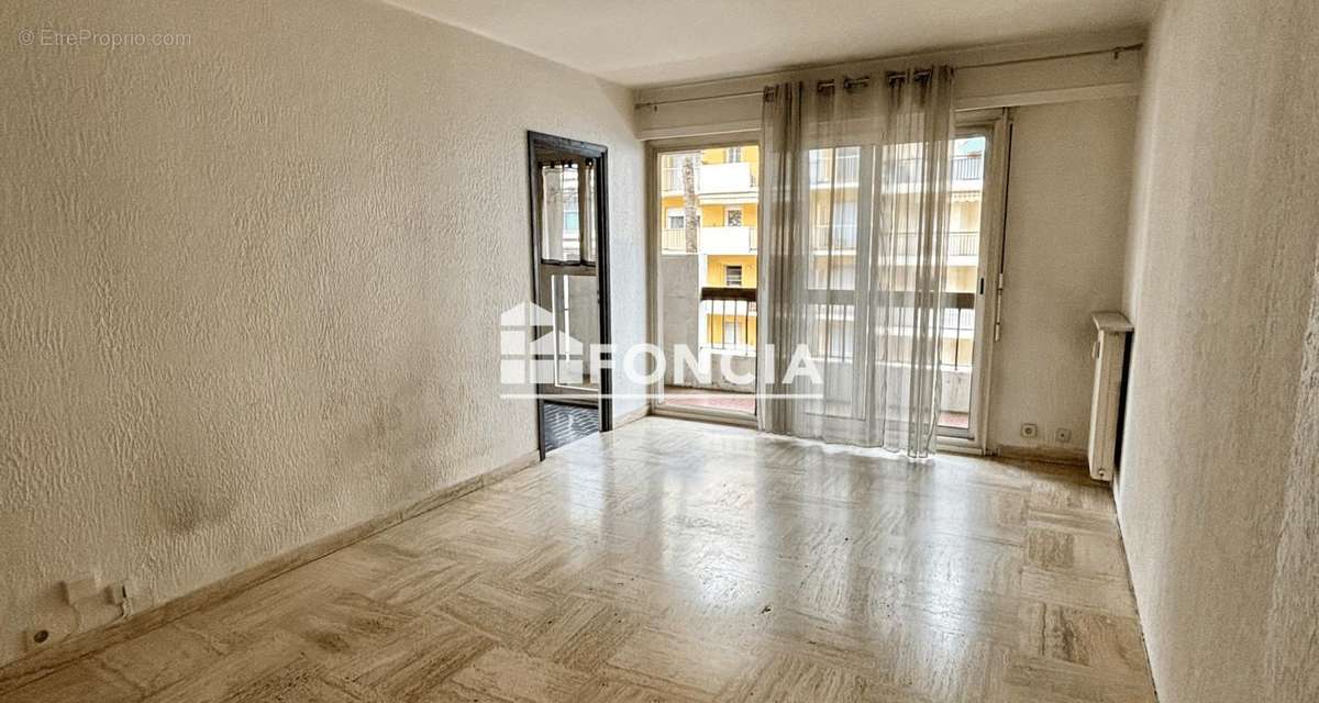 Appartement à CAGNES-SUR-MER