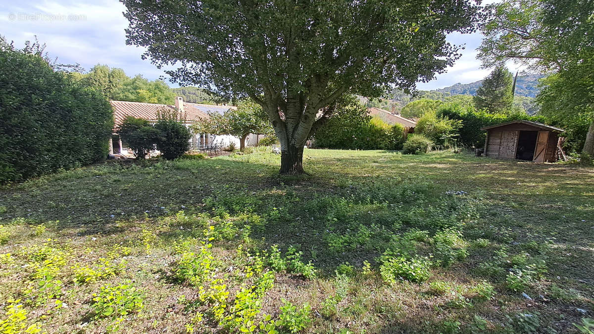 Maison à MEYRARGUES