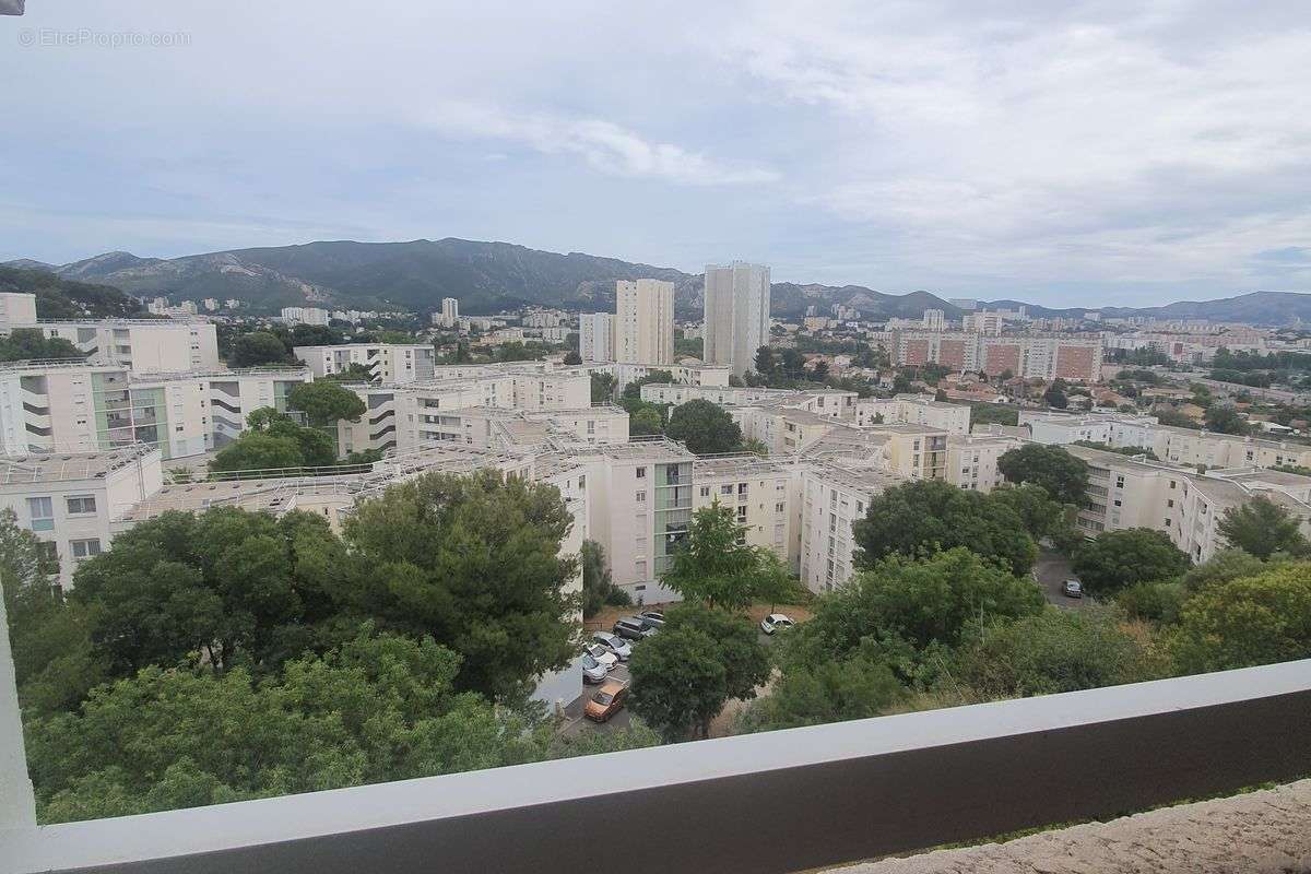 Appartement à MARSEILLE-11E