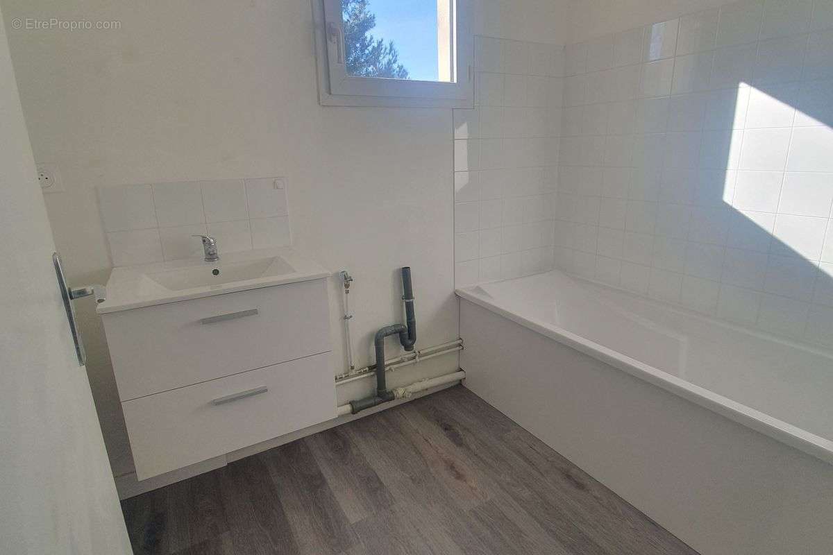 Appartement à MARSEILLE-11E