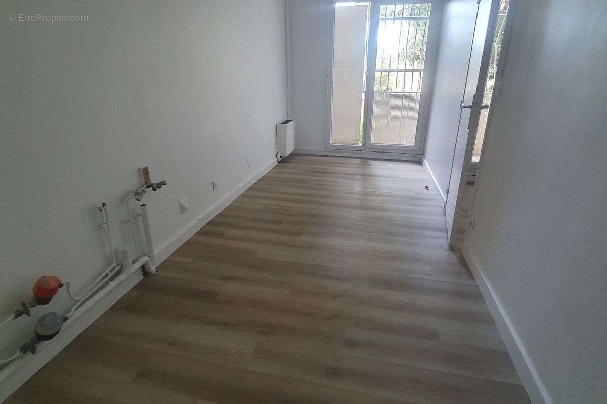 Appartement à MARSEILLE-11E