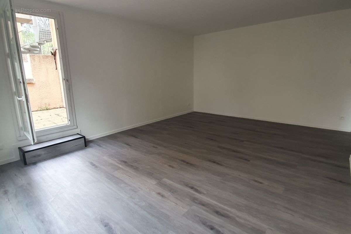 Appartement à AUBAGNE