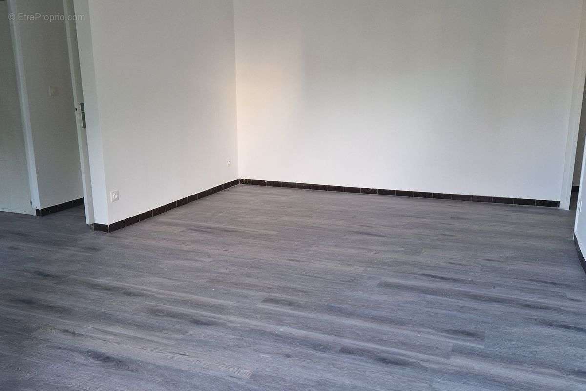 Appartement à MARSEILLE-11E