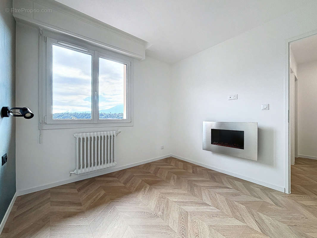 Appartement à AIX-LES-BAINS