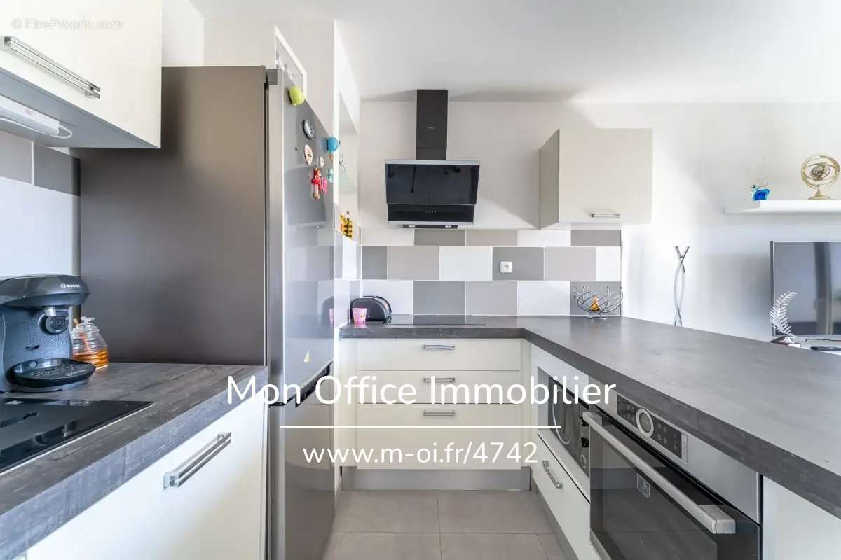 Appartement à MARSEILLE-11E