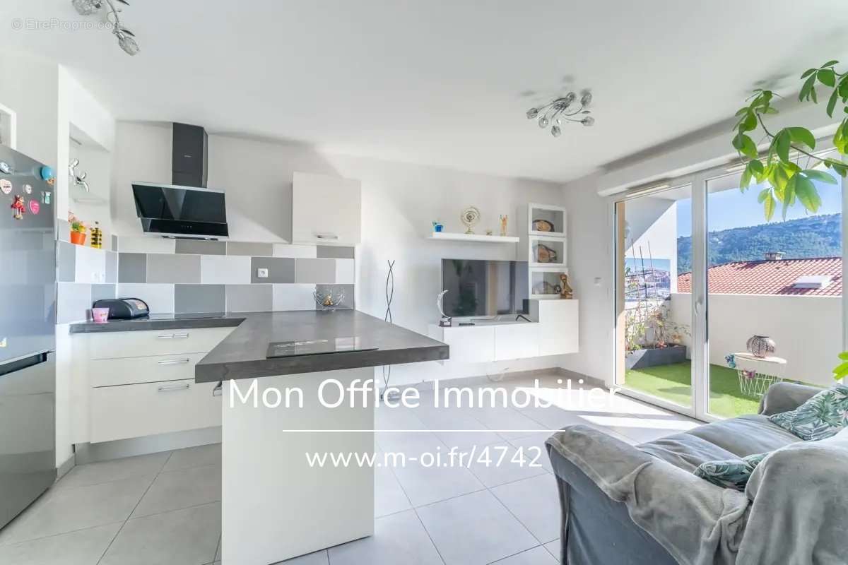 Appartement à MARSEILLE-11E