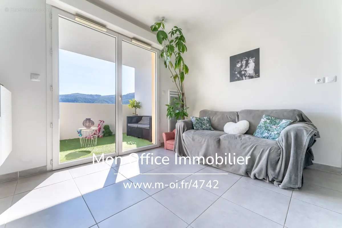 Appartement à MARSEILLE-11E