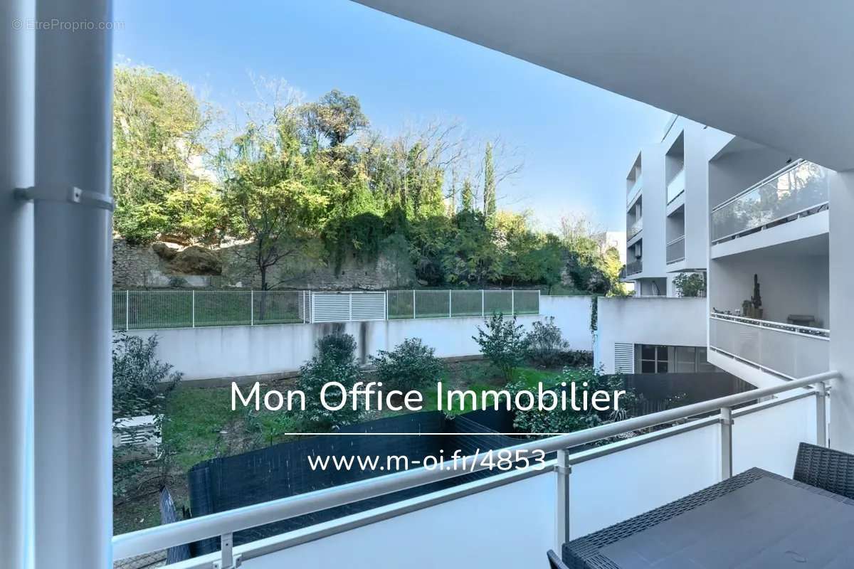 Appartement à MARSEILLE-11E