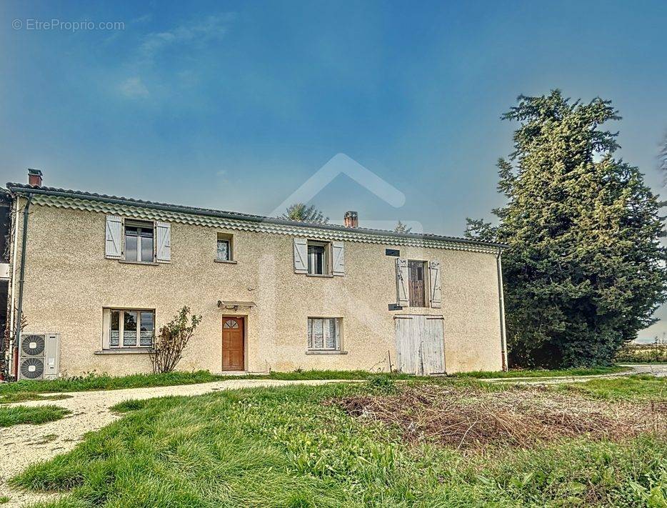 Maison à LIVRON-SUR-DROME