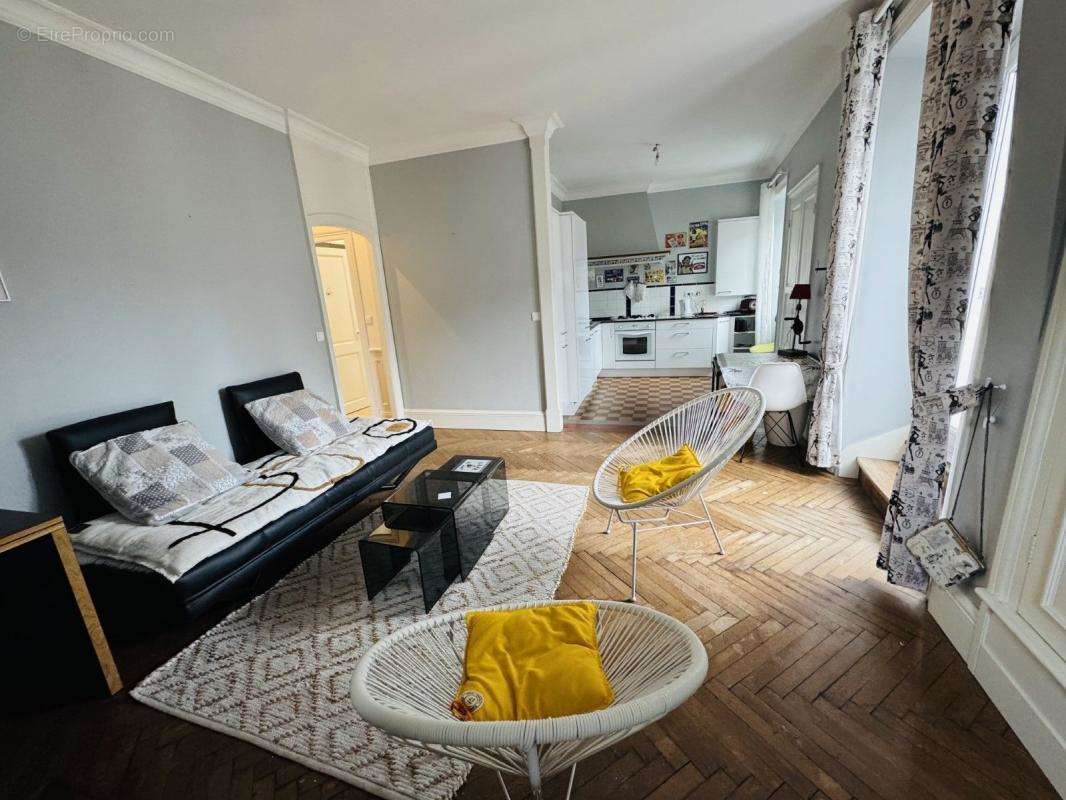 Appartement à LA ROCHELLE