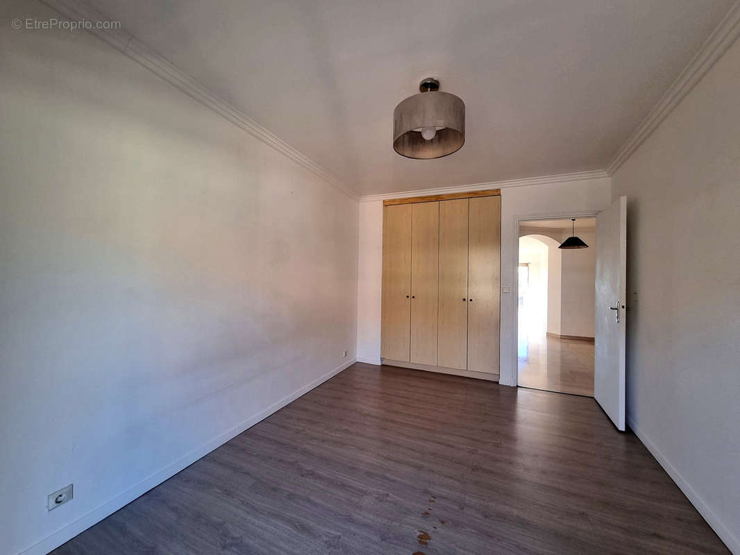 Appartement à VENCE