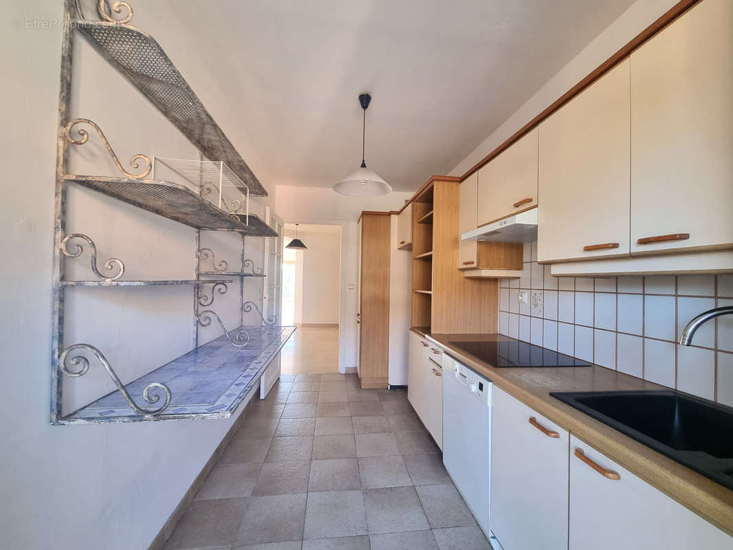 Appartement à VENCE