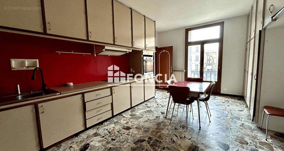 Appartement à BEZIERS