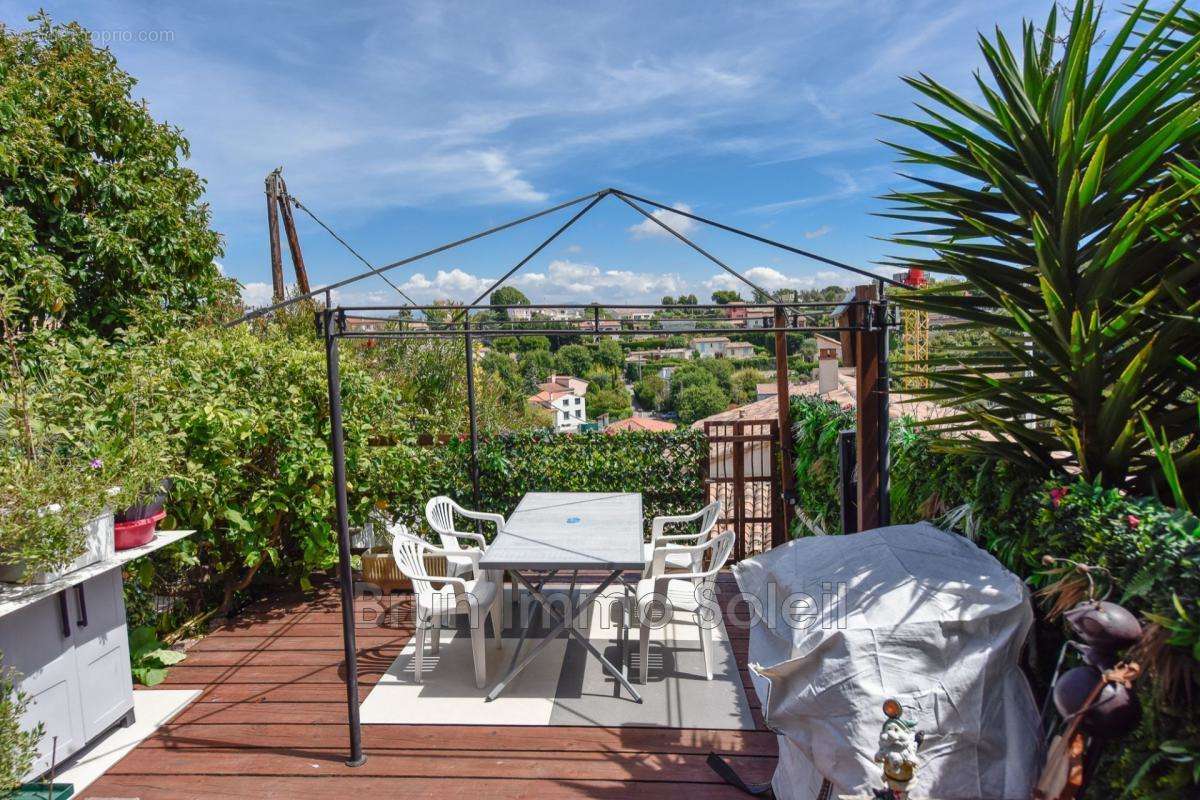 Appartement à VILLENEUVE-LOUBET