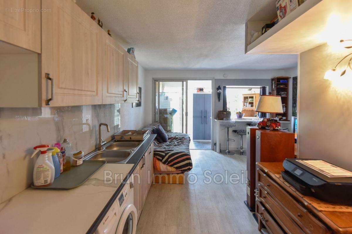 Appartement à VILLENEUVE-LOUBET