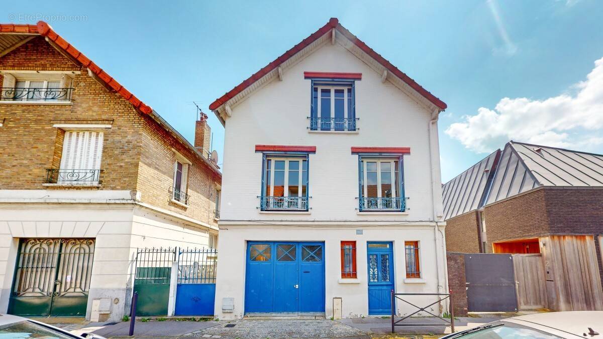 Maison à ASNIERES-SUR-SEINE