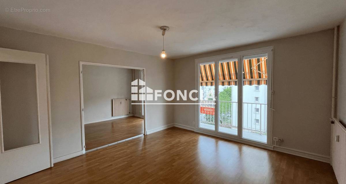 Appartement à BOURGOIN-JALLIEU