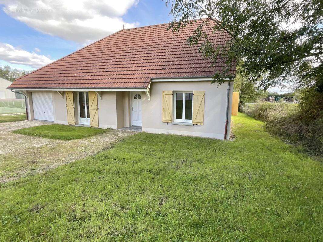 Maison à ERVY-LE-CHATEL