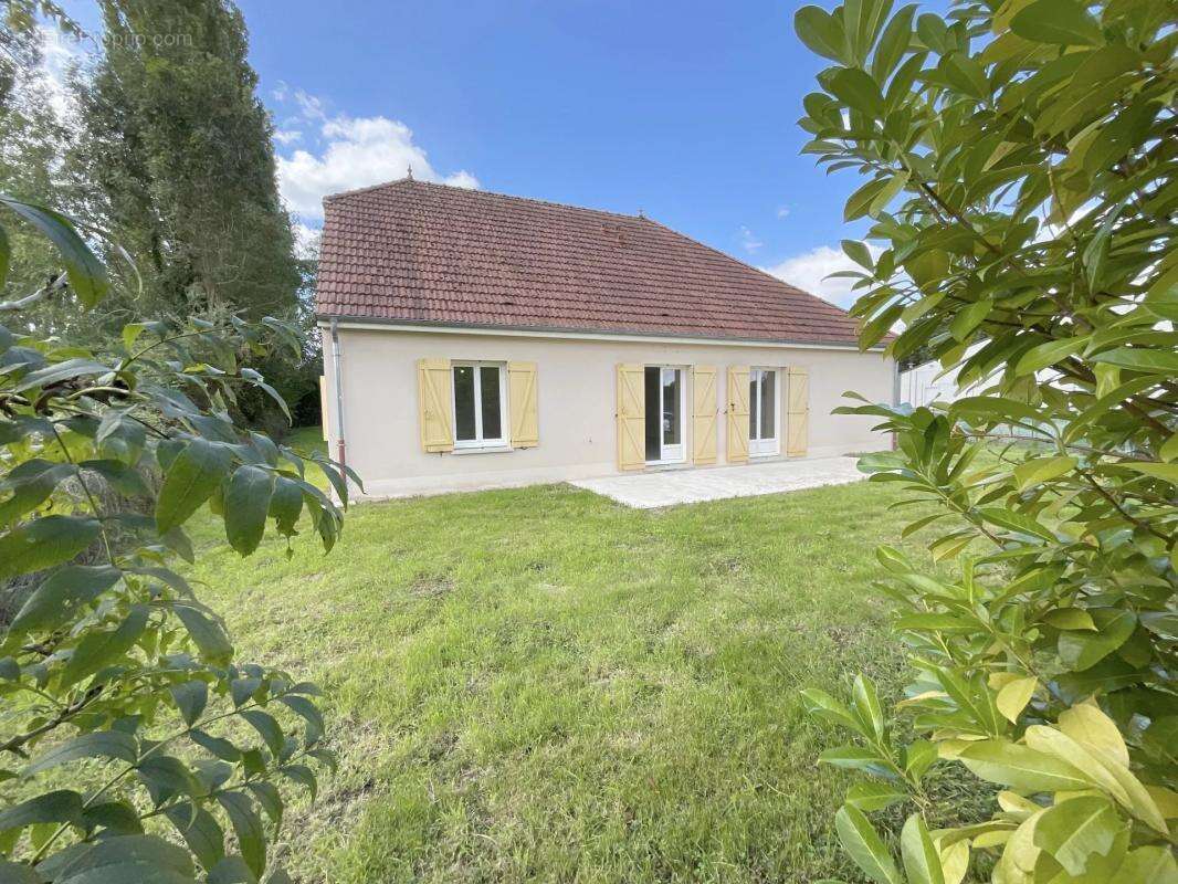 Maison à ERVY-LE-CHATEL