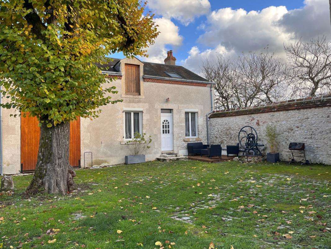 Maison à SAINT-DENIS-EN-VAL